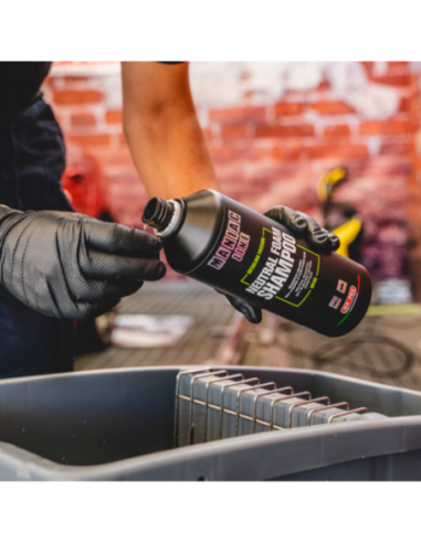 MAFRA Neutral Foam Shampoo - Maniac Line For Car Detailing MF66