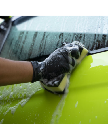 MAFRA Ceramic Shampoo - Maniac Line For Car Detailing MF67