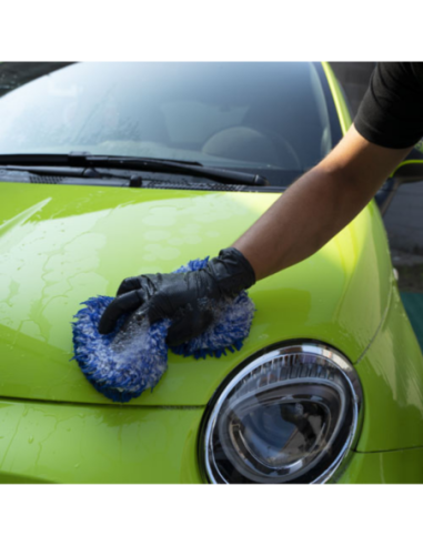 MAFRA Ceramic Shampoo - Maniac Line For Car Detailing MF67