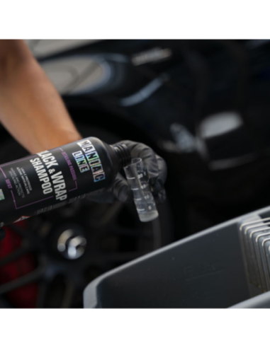 MAFRA Black & Wrap Shampoo - Maniac Line For Car Detailing MF87