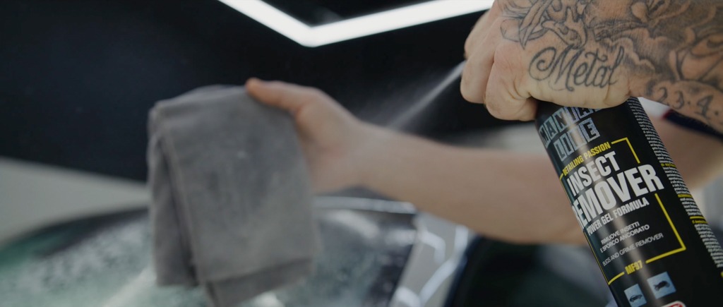 Miglior rimuovi insetti auto: guida completa per eliminare moscerini e residui senza rovinare la vernice